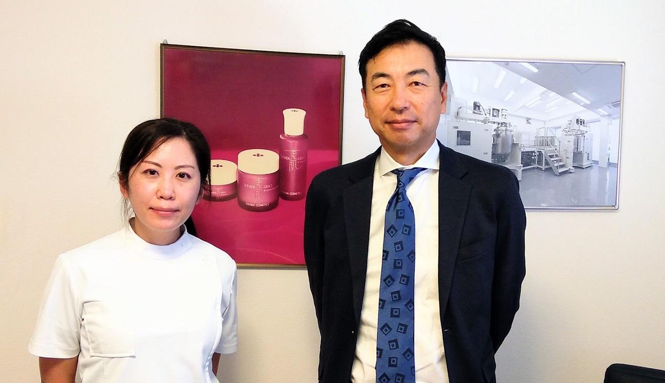 営業部の高砂主任と村田社長