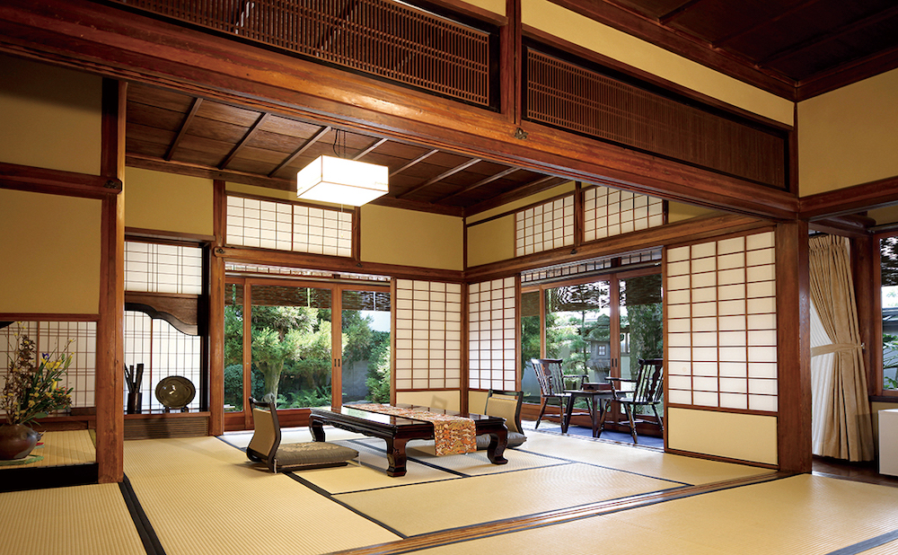 倉敷の町屋の旅館で癒やしのひとときを